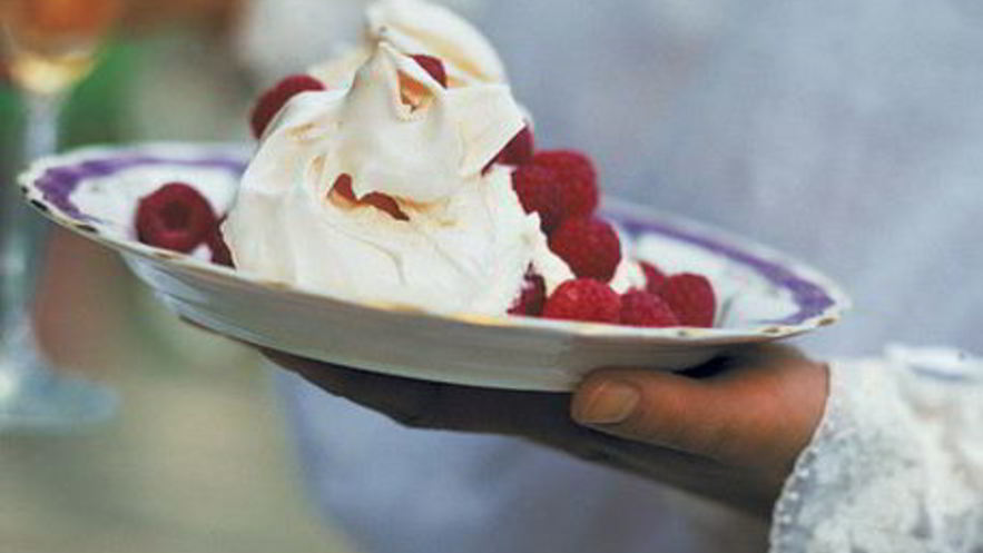 Рецепт безе с малиной