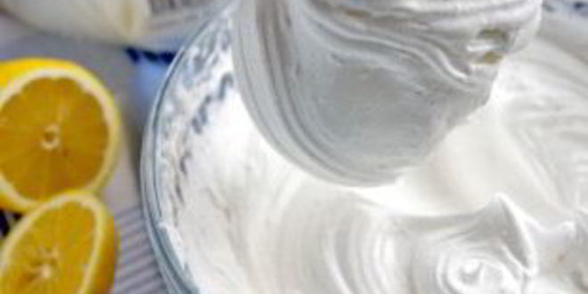 Рецепт безе с ягодами