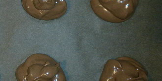 Рецепт французского десерта шоколадное безе