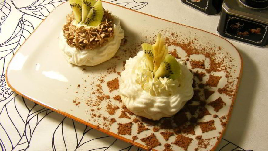 Рецепт корзинок безе с кремом шарлотт и фруктами