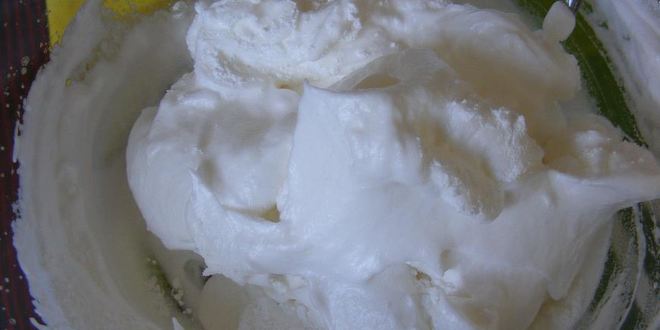 Рецепт корзинок безе с кремом шарлотт и фруктами