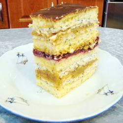 Рецепт Пляцка вишневого с безе и шоколадом