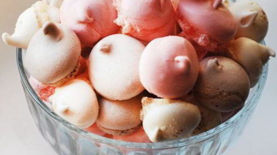 Рецепт разноцветных безе с ореховой пудрой