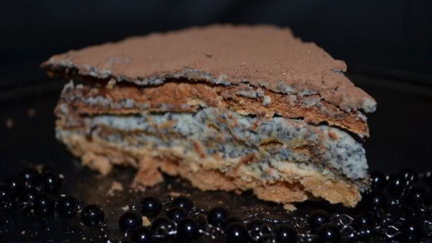 Рецепт торта-безе с маково-сливочным кремом