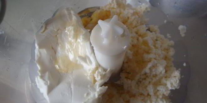 Рецепт торта-безе с творожно-малиновой начинкой