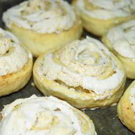 Рецепт Творожных булочек с начинкой Безе