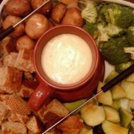 Рецепт Фондю из сыра Бонапарт