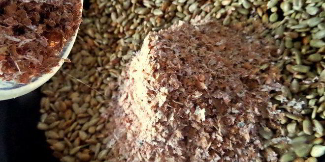 Рецепт халвы шоколадной с отрубями и семечками