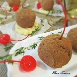 Рецепт Конфет из сухофруктов с коктейльной вишней