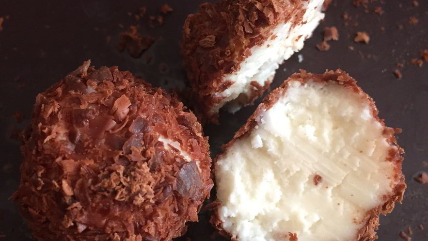 Рецепт конфет из творога в шоколаде