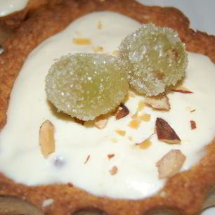 Рецепт Корзиночек панна-котта с фруктами в снегу