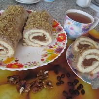 Рецепт Бисквитного рулета с кофейной начинкой и банановым кремом