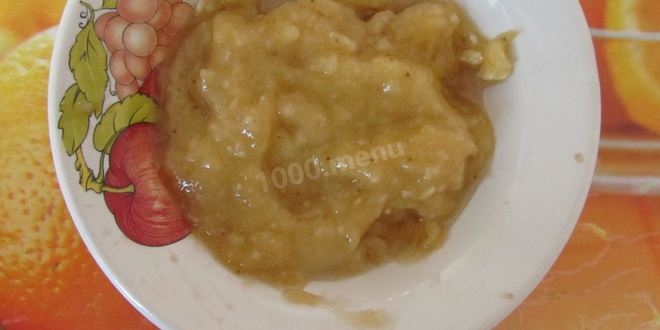 Рецепт бисквитного рулета с кофейной начинкой и банановым кремом