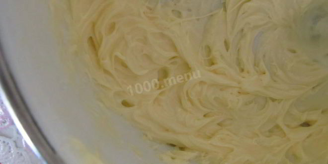 Рецепт бисквитного рулета с кофейной начинкой и банановым кремом