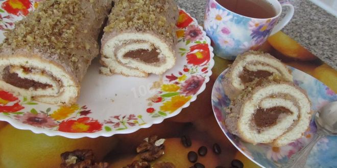 Рецепт бисквитного рулета с кофейной начинкой и банановым кремом