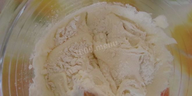 Рецепт бисквитного рулета с кофейной начинкой и банановым кремом