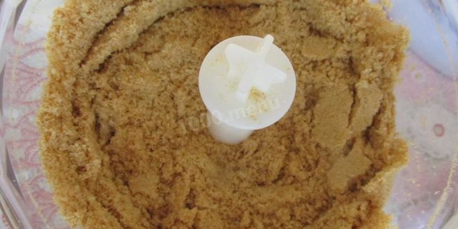 Рецепт бисквитного рулета с кофейной начинкой и банановым кремом