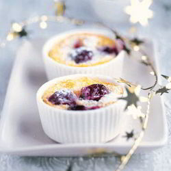 Рецепт Миндального крема с вишней