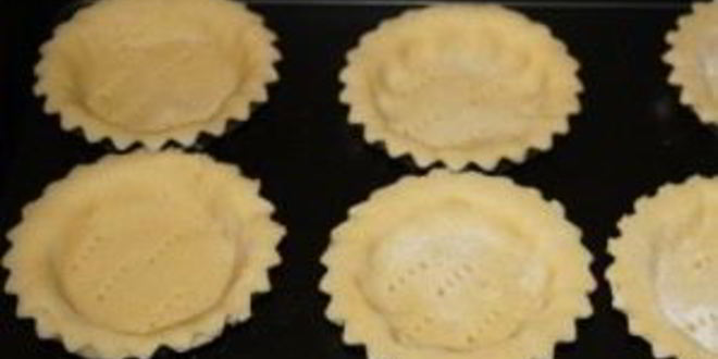 Рецепт песочных корзиночек с белковым кремом