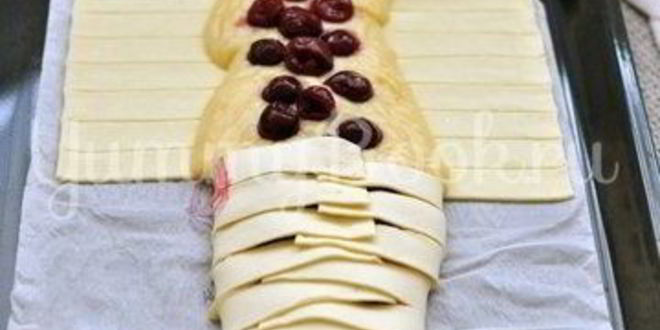 Рецепт слойки с заварным кремом и вишней