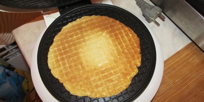 Рецепт вафельных корзинок с творожно-сливочным кремом