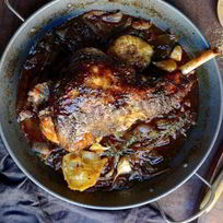 Рецепт Бараньей ноги в нежном луковом мармеладе