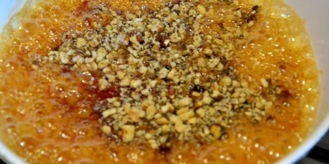 Рецепт бананового мороженого с овсяным грильяжем