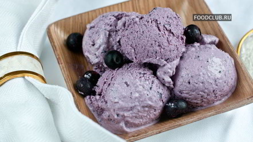 Рецепт черничного мороженого с маскарпоне