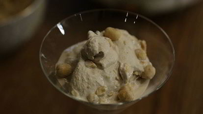 Рецепт Кофейно-орехового мороженое