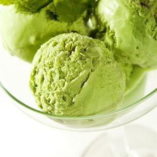 Рецепт Мороженого из авокадо с фисташками