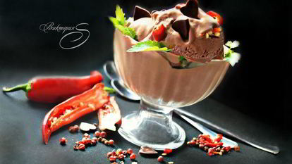 Рецепт Шоколадного мороженого с красным перцем