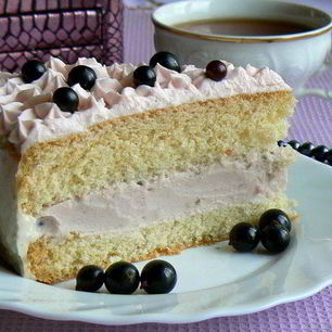 Рецепт Бисквита с нежным сливочно-смородиновым муссом