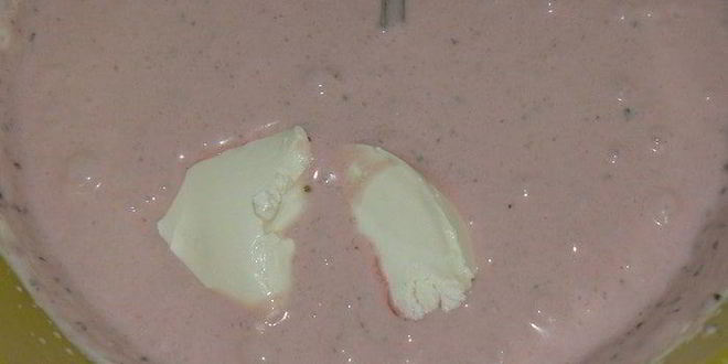 Рецепт бисквита с нежным сливочно-смородиновым муссом