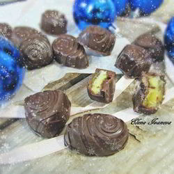 Рецепт Шоколадных конфет с персиковым муссом