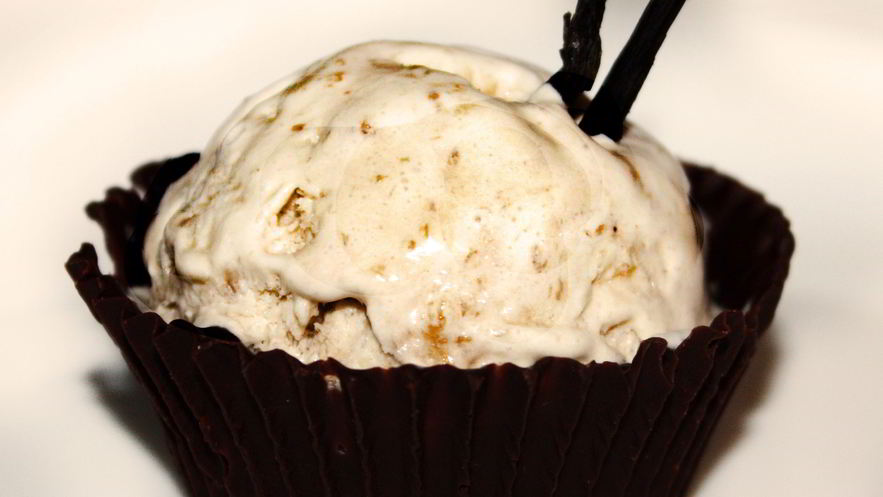 Рецепт шоколадных корзиночек с банановым муссом