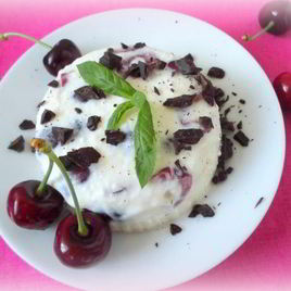 Рецепт Творожного мусса с черешней