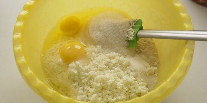 Рецепт кулича творожного с вяленой клюквой