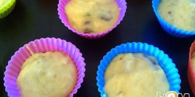 Рецепт куличиков малышки с грушей и шоколадом