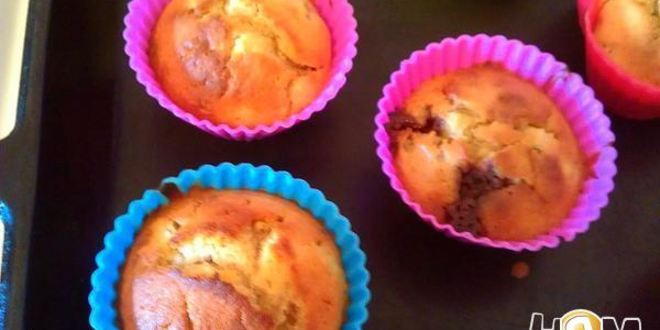 Рецепт куличиков малышки с грушей и шоколадом