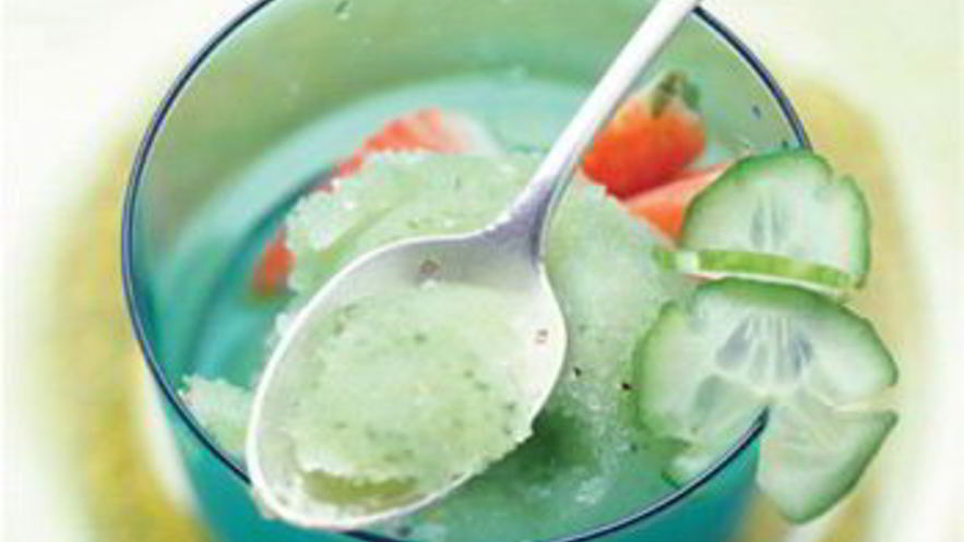 Рецепт огуречного щербета с фруктовым салатом