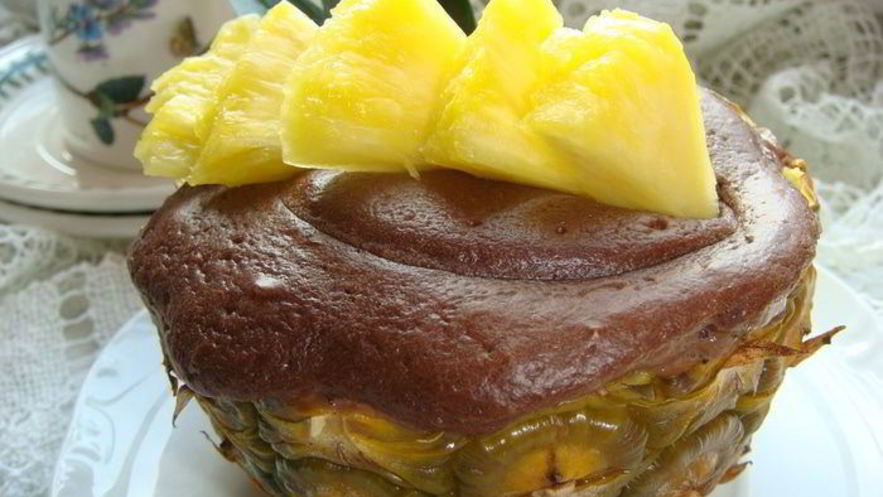 Рецепт ананасовых корзиночек с шоколадным суфле