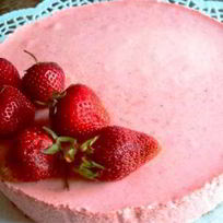 Рецепт Клубничного суфле для торта