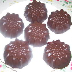 Рецепт Конфет с персиками и творожным суфле