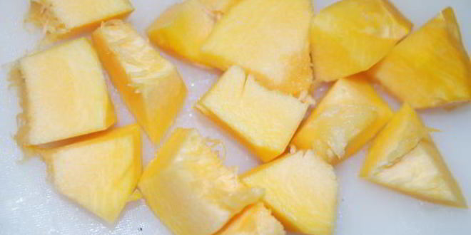 Рецепт куриного суфле с тыквой, сыром и творогом