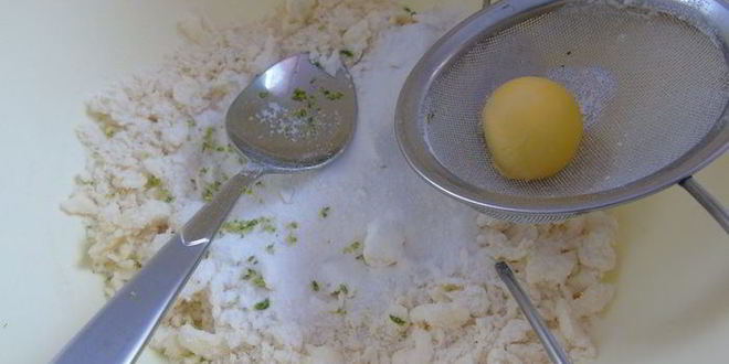 Рецепт шифонового лимонного торта-суфле