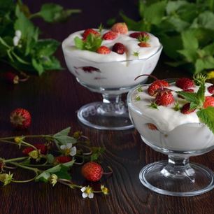 Рецепт Сливочного суфле с земляникой