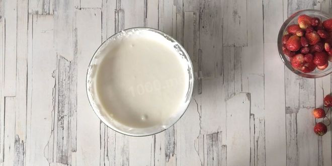 Рецепт сливочного суфле с земляникой