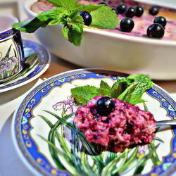 Рецепт Творожного суфле с черной смородиной