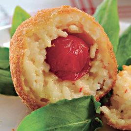 Рецепт Аранчинь с помидорами и базиликом