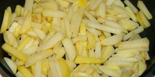 Рецепт азу из говядины с солеными огурцами